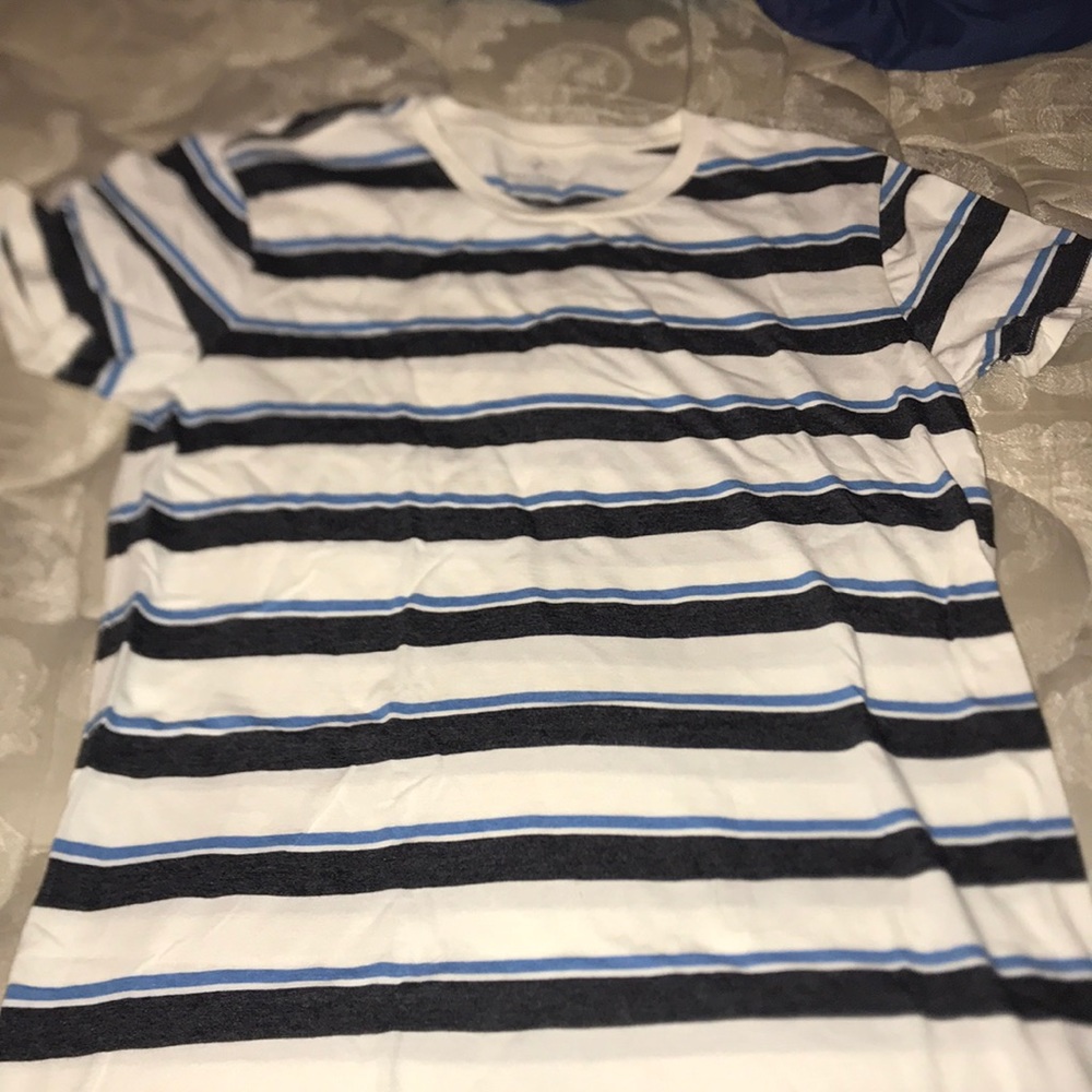 NWOT American Eagle White Striped T-Shirt Medium
